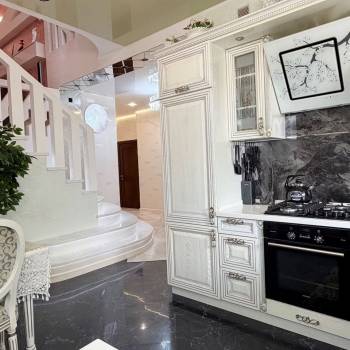 Продается Дом, 210 м²