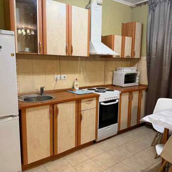 Сдается 1-комнатная квартира, 37 м²
