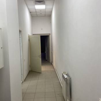 Сдается Нежилое помещение, 170 м²