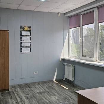 Сдается Нежилое помещение, 28 м²