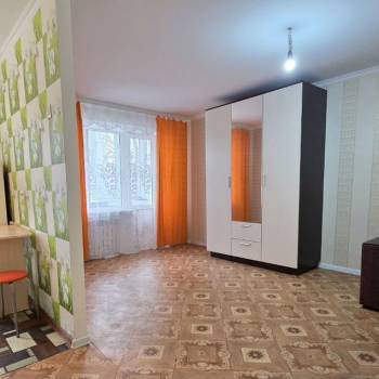 Сдается 1-комнатная квартира, 35 м²