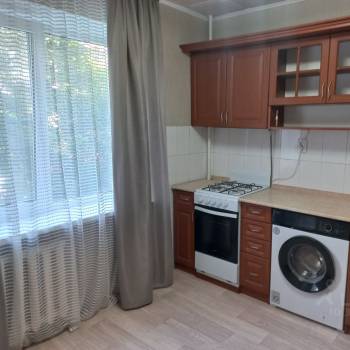 Сдается 1-комнатная квартира, 38 м²