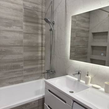 Сдается 1-комнатная квартира, 42 м²
