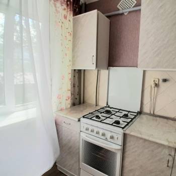 Сдается 2-х комнатная квартира, 42 м²