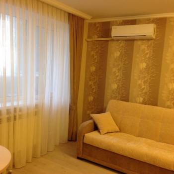 Продается 1-комнатная квартира, 32 м²
