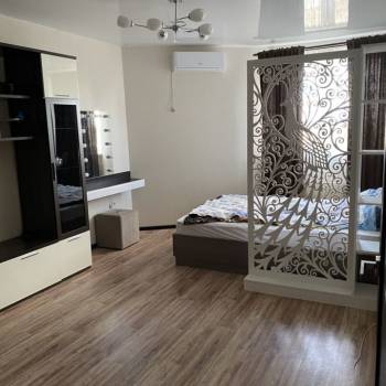 Сдается 1-комнатная квартира, 41 м²