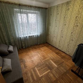 Продается Многокомнатная квартира, 60 м²