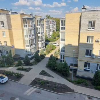 Сдается 1-комнатная квартира, 40 м²