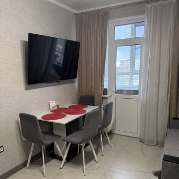 Продается 1-комнатная квартира, 36 м²