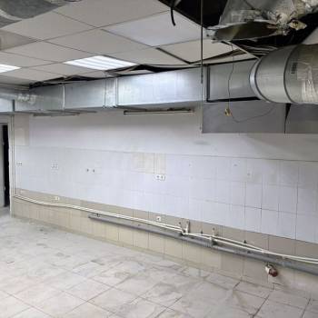 Сдается Нежилое помещение, 147 м²