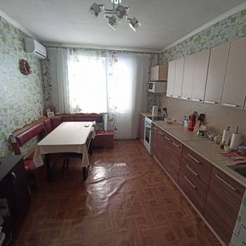 Продается 3-х комнатная квартира, 97 м²
