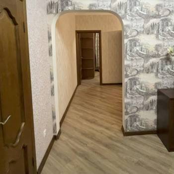 Сдается 2-х комнатная квартира, 70 м²