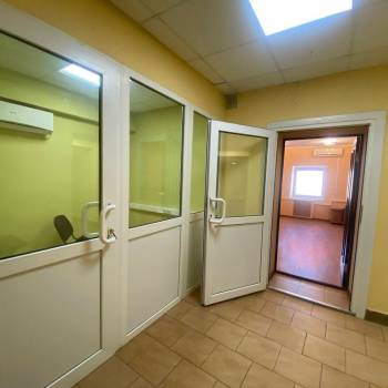 Сдается Нежилое помещение, 353,8 м²
