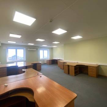 Сдается Нежилое помещение, 353,8 м²