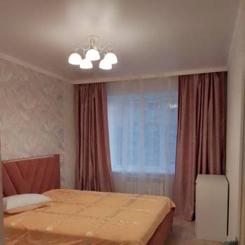 Сдается 2-х комнатная квартира, 60 м²