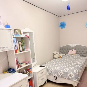 Продается 3-х комнатная квартира, 56 м²