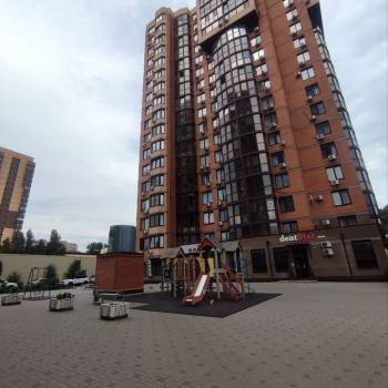 Сдается 1-комнатная квартира, 42 м²