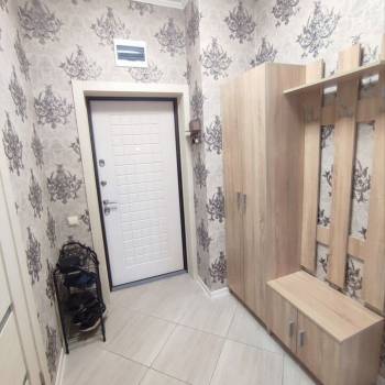 Сдается 1-комнатная квартира, 42 м²