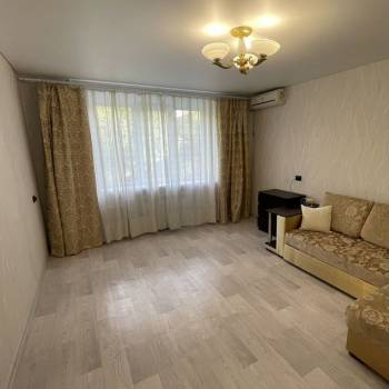 Сдается 2-х комнатная квартира, 50 м²