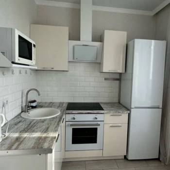 Сдается 1-комнатная квартира, 37,5 м²