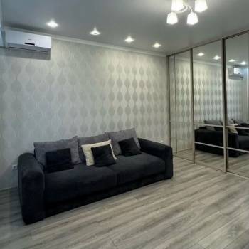 Сдается 1-комнатная квартира, 37,5 м²