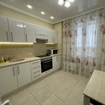 Сдается 1-комнатная квартира, 42,5 м²