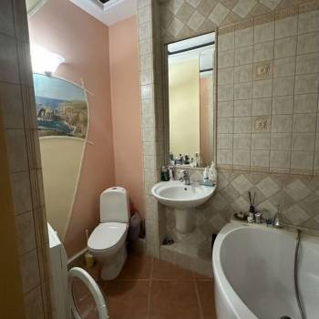 Сдается 1-комнатная квартира, 40 м²