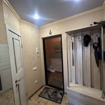 Продается 1-комнатная квартира, 37,3 м²