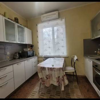 Сдается 2-х комнатная квартира, 55,8 м²