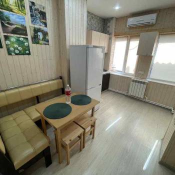 Сдается 2-х комнатная квартира, 40 м²