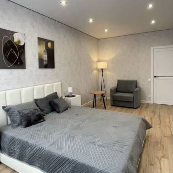 Сдается 1-комнатная квартира, 42 м²