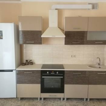 Сдается 2-х комнатная квартира, 80 м²