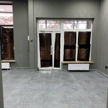 Сдается Нежилое помещение, 75 м²