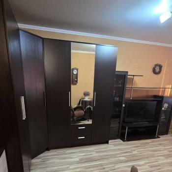 Сдается 1-комнатная квартира, 56 м²