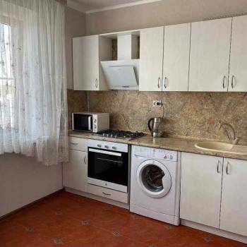 Сдается 1-комнатная квартира, 41 м²