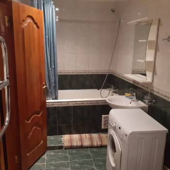 Сдается Многокомнатная квартира, 75 м²