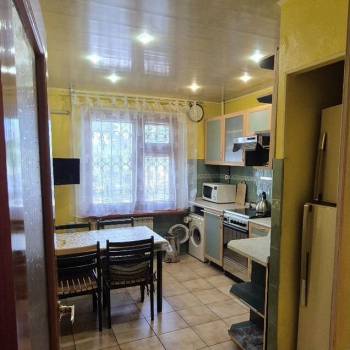 Сдается Многокомнатная квартира, 61 м²