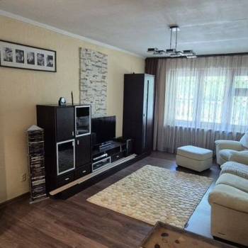 Сдается Многокомнатная квартира, 61 м²