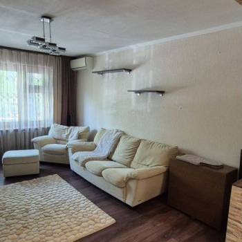 Сдается Многокомнатная квартира, 61 м²