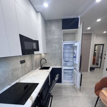 Продается 1-комнатная квартира, 35 м²