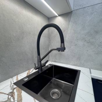 Продается 1-комнатная квартира, 35 м²