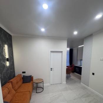 Продается 1-комнатная квартира, 35 м²