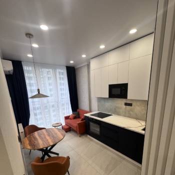 Продается 1-комнатная квартира, 35 м²