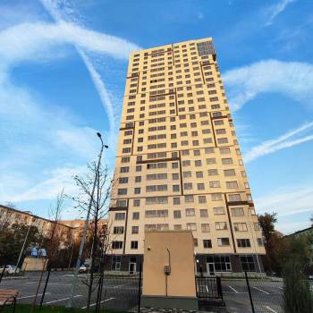 Продается 2-х комнатная квартира, 73,7 м²