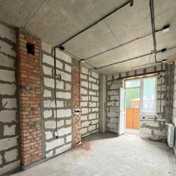 Продается 1-комнатная квартира, 42,8 м²