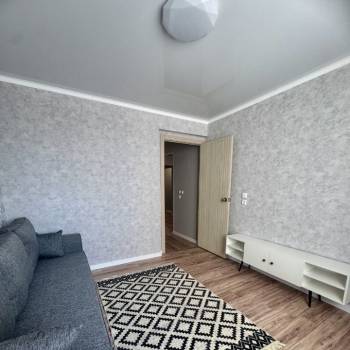 Сдается 2-х комнатная квартира, 61 м²