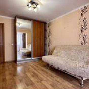 Продается 1-комнатная квартира, 45,6 м²