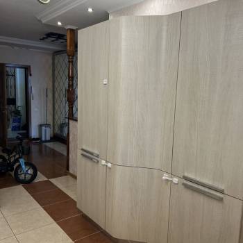 Сдается 1-комнатная квартира, 52 м²