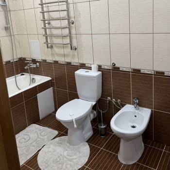 Сдается 1-комнатная квартира, 52 м²