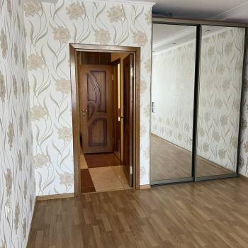 Сдается 1-комнатная квартира, 52 м²